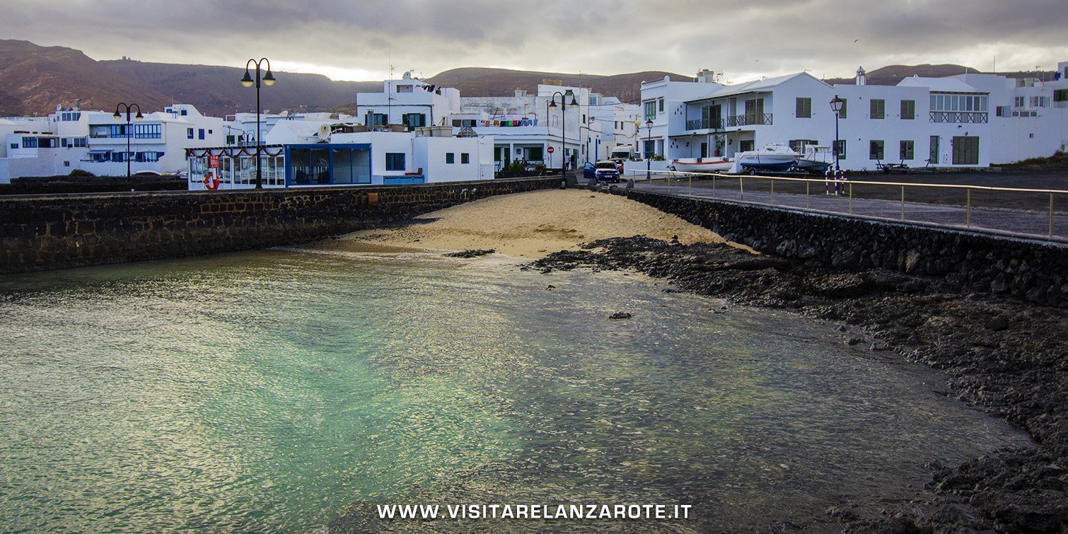 Playa el Charcón